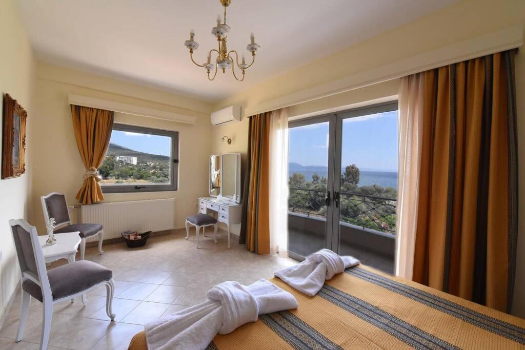 Seaside Villa Andronikos Амаринтос Екстериор снимка