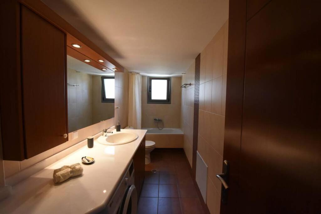 Seaside Villa Andronikos Амаринтос Екстериор снимка
